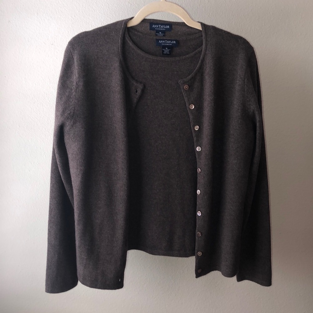 Ann Taylor cashmere  light brown sweater set